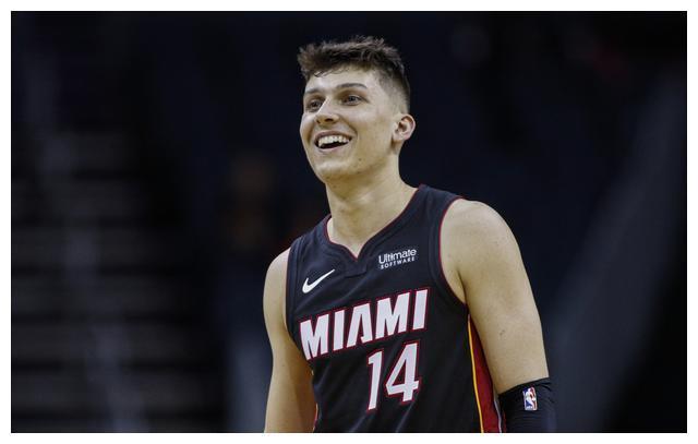 他迅速启动 他迅速启动