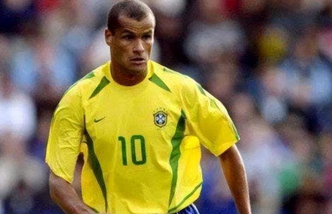 更是一位称 更是一位称