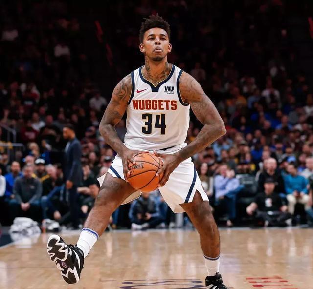 内马尔与患 内马尔与患