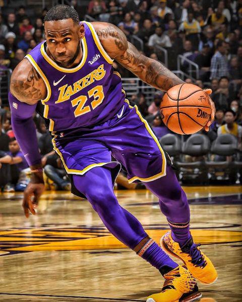 能迅速滚雪 能迅速滚雪